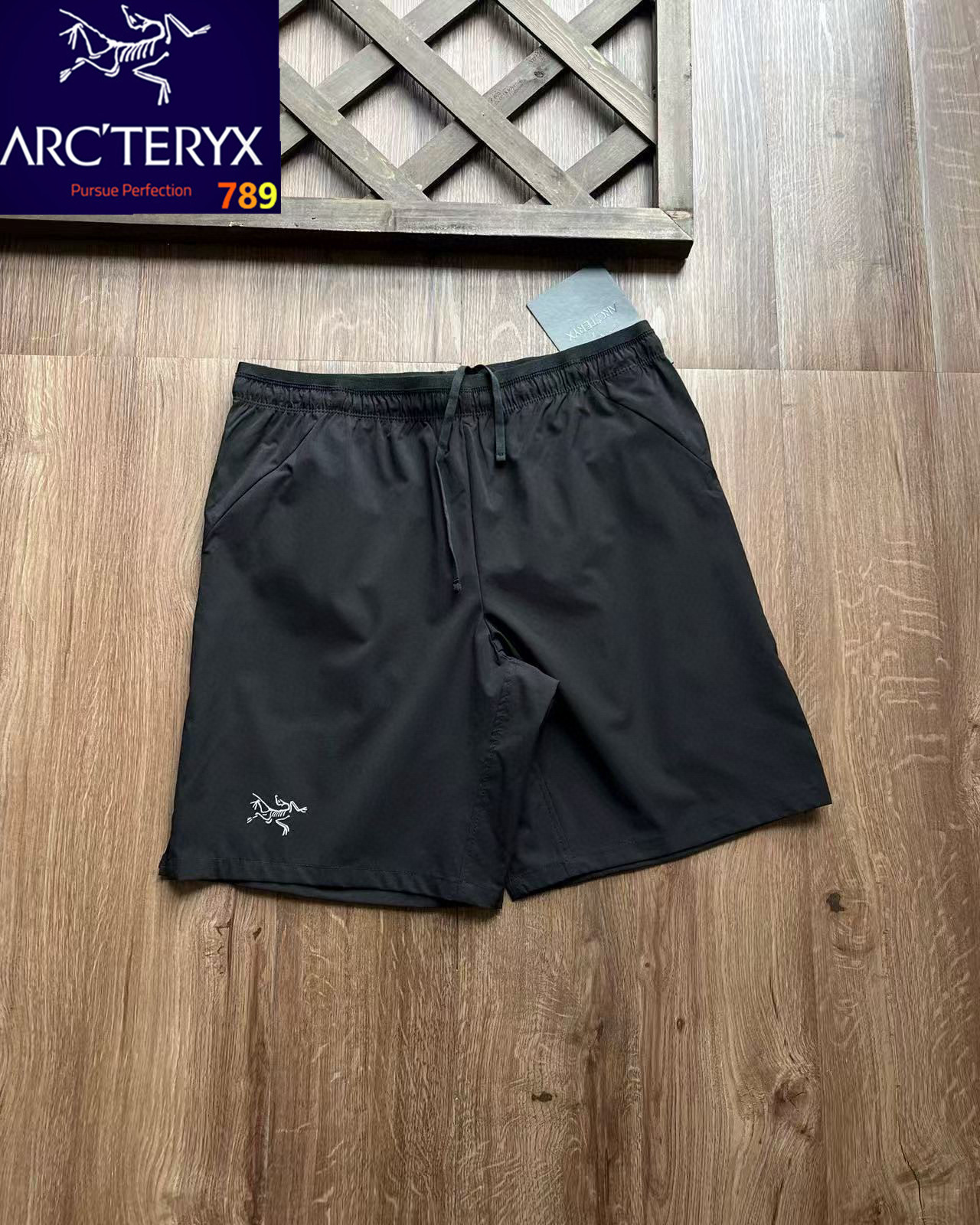 Arc'teryx Norvan Short 9-Inch Trail Running Shorts view 3