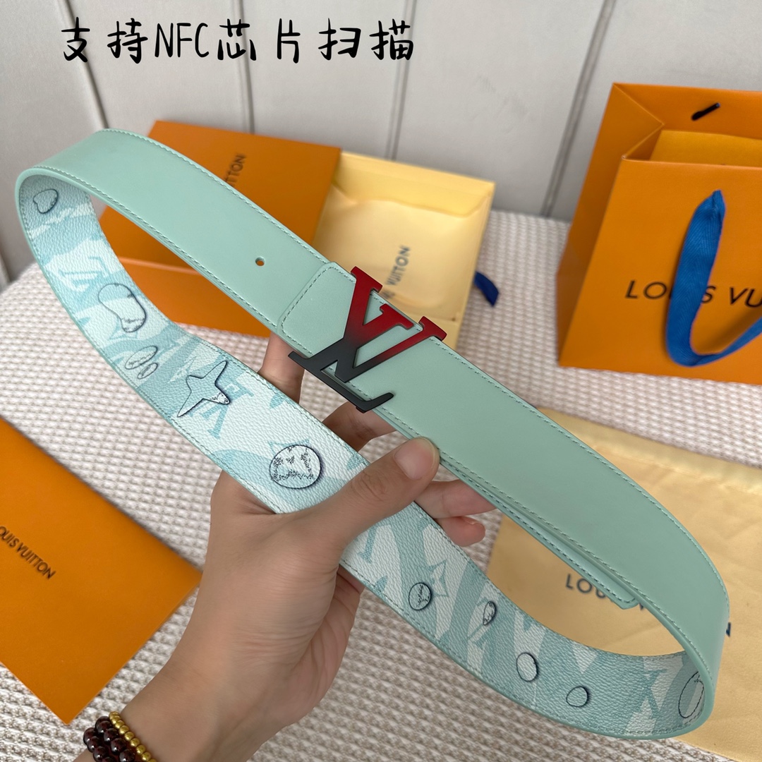 Louis Vuitton LV Pyramide Trunk Double-Sided Reversible Belt 40mm view