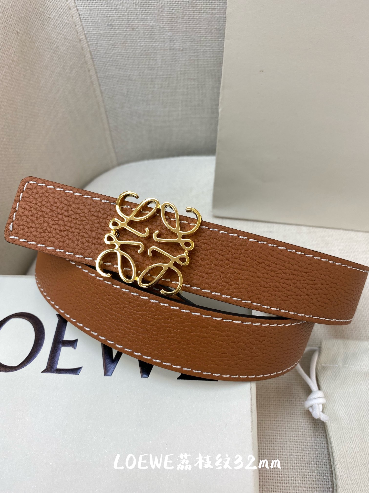 Loewe Double-Sided Calfskin Belt 32mm view