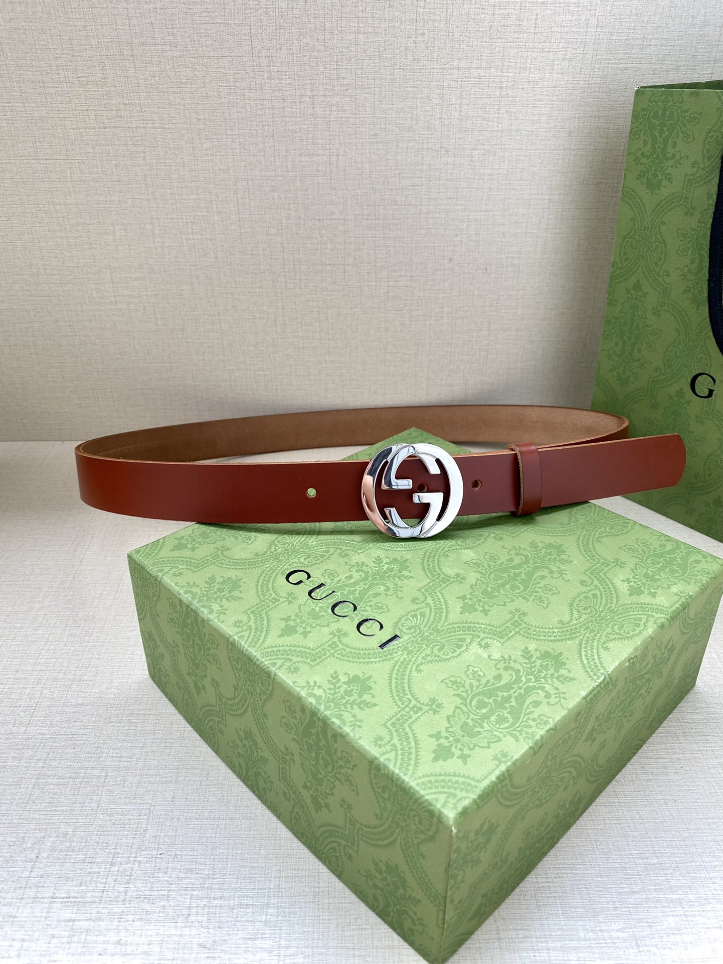Gucci Double G Palladium-Buckle Leather Belt 2.0/3.0cm view