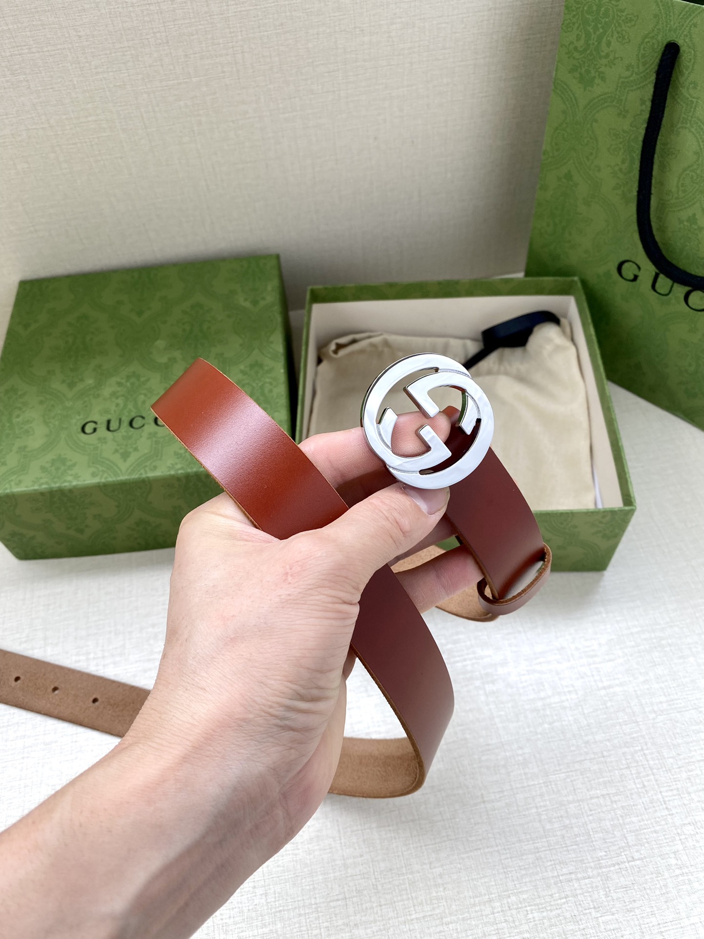 Gucci Double G Palladium-Buckle Leather Belt 2.0/3.0cm view