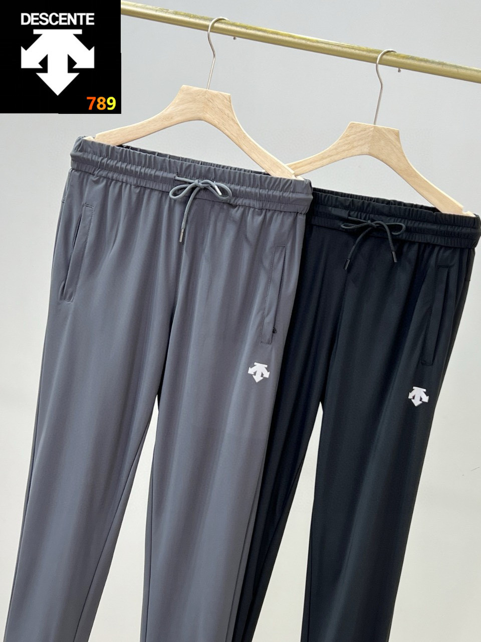 Descente 2026 Ice-Silk Tapered Track Pants view 5
