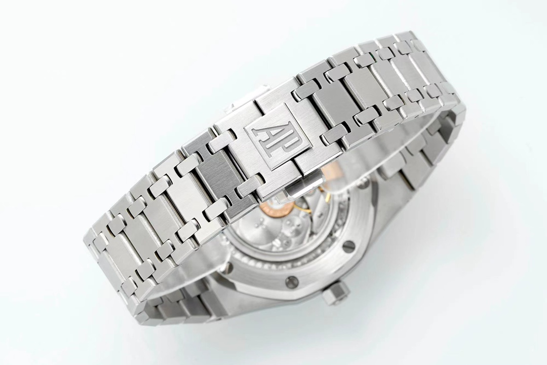 Audemars Piguet Royal Oak 15202 Ultra-Thin Steel 39 mm -- IPF Edition view 6