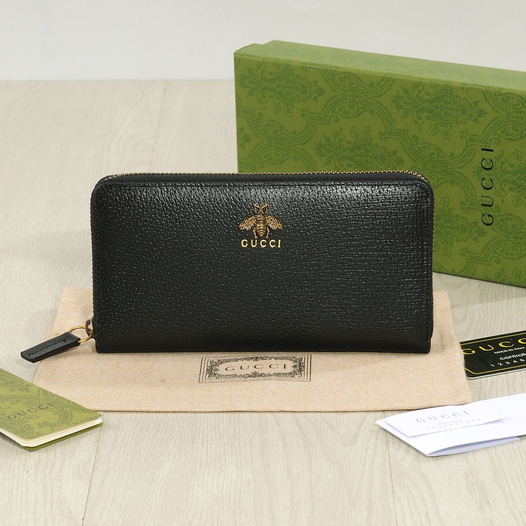 Gucci Pebbled Calfskin Compact Wallet 19 x 10 cm Black