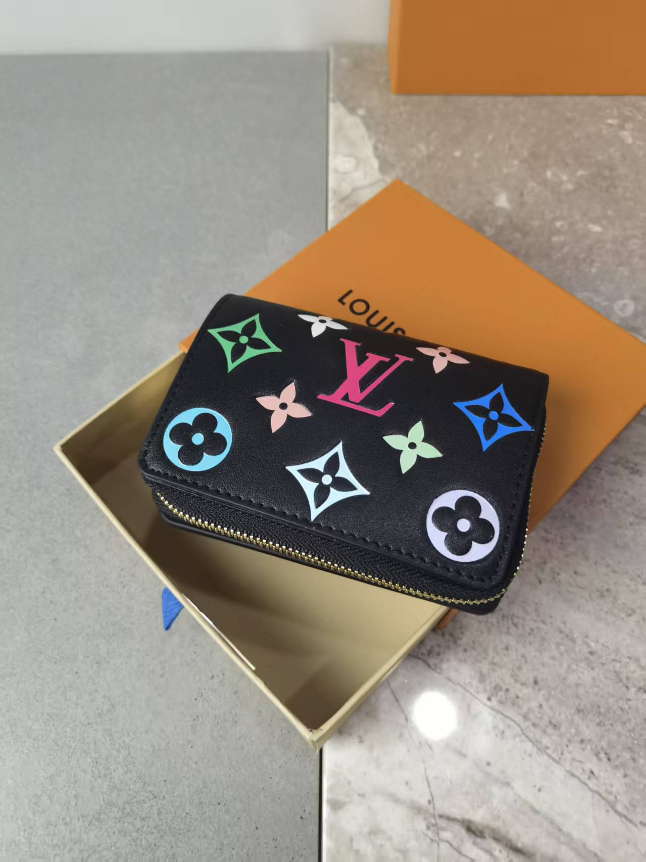 Louis Vuitton Lou Coussin M12378 Compact Wallet 11 x 9 cm Black view