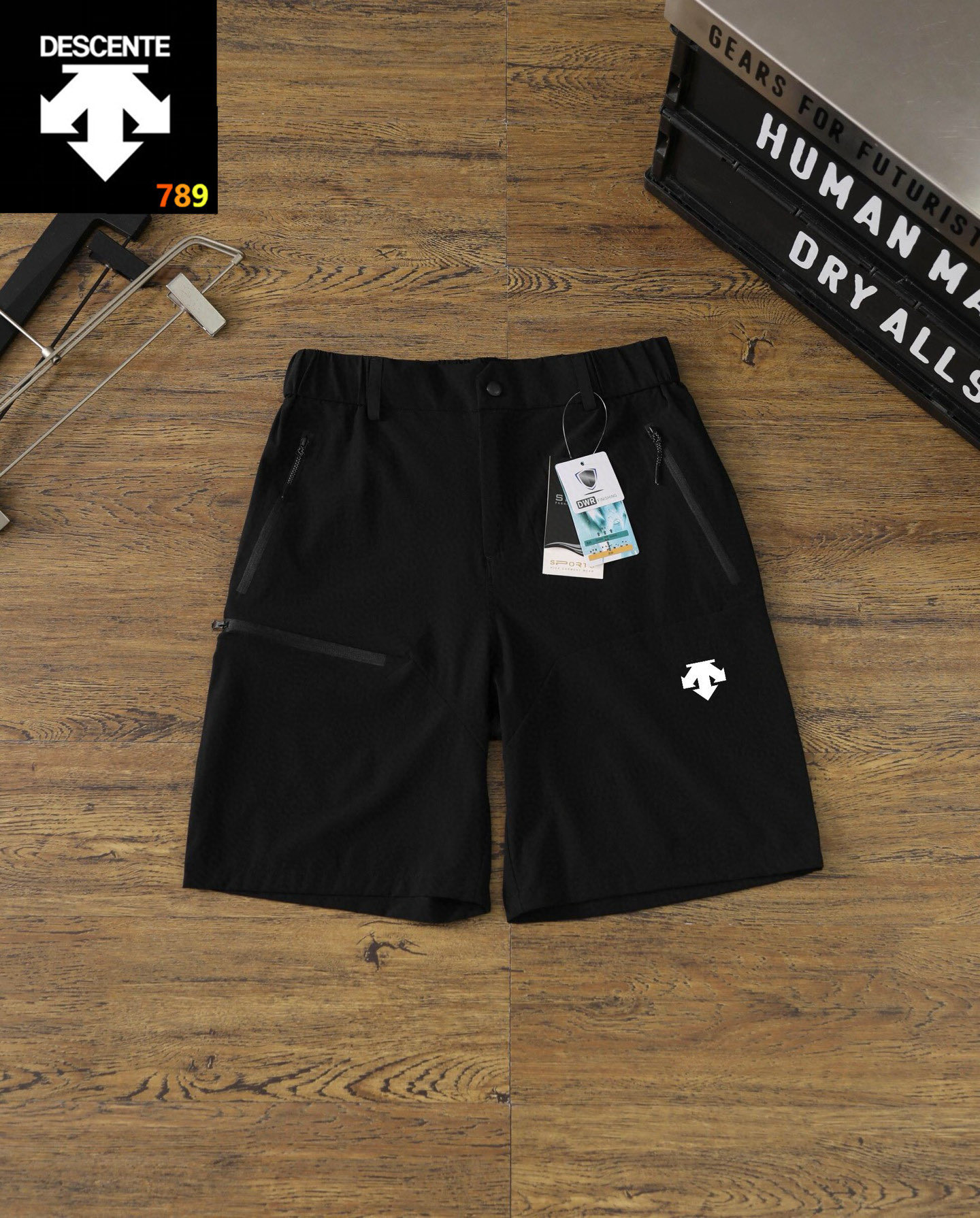 Descente 25SS TerraTex Outdoor Multi-Pocket Quick-Dry Shorts view 4