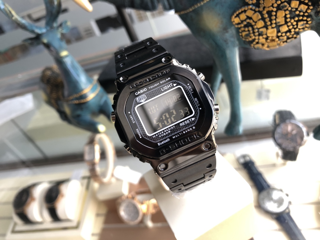 Casio G-Shock GMW-B5000D-1JF 35th Anniversary Full Metal Square Watch view 2