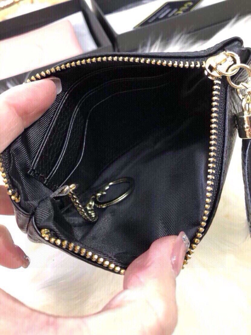 Gucci GG Calfskin Coin Purse view 4