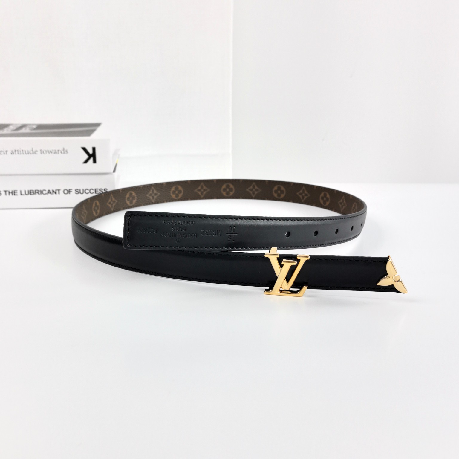 Louis Vuitton Iconic Reversible Belt 20mm view 3