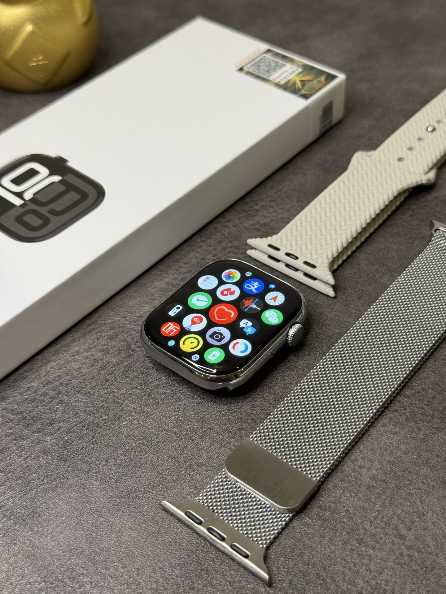 Apple Watch Series 10 Smartwatch 46mm Upgraded Edition (WeChat Reply + Dual Pay) view 2