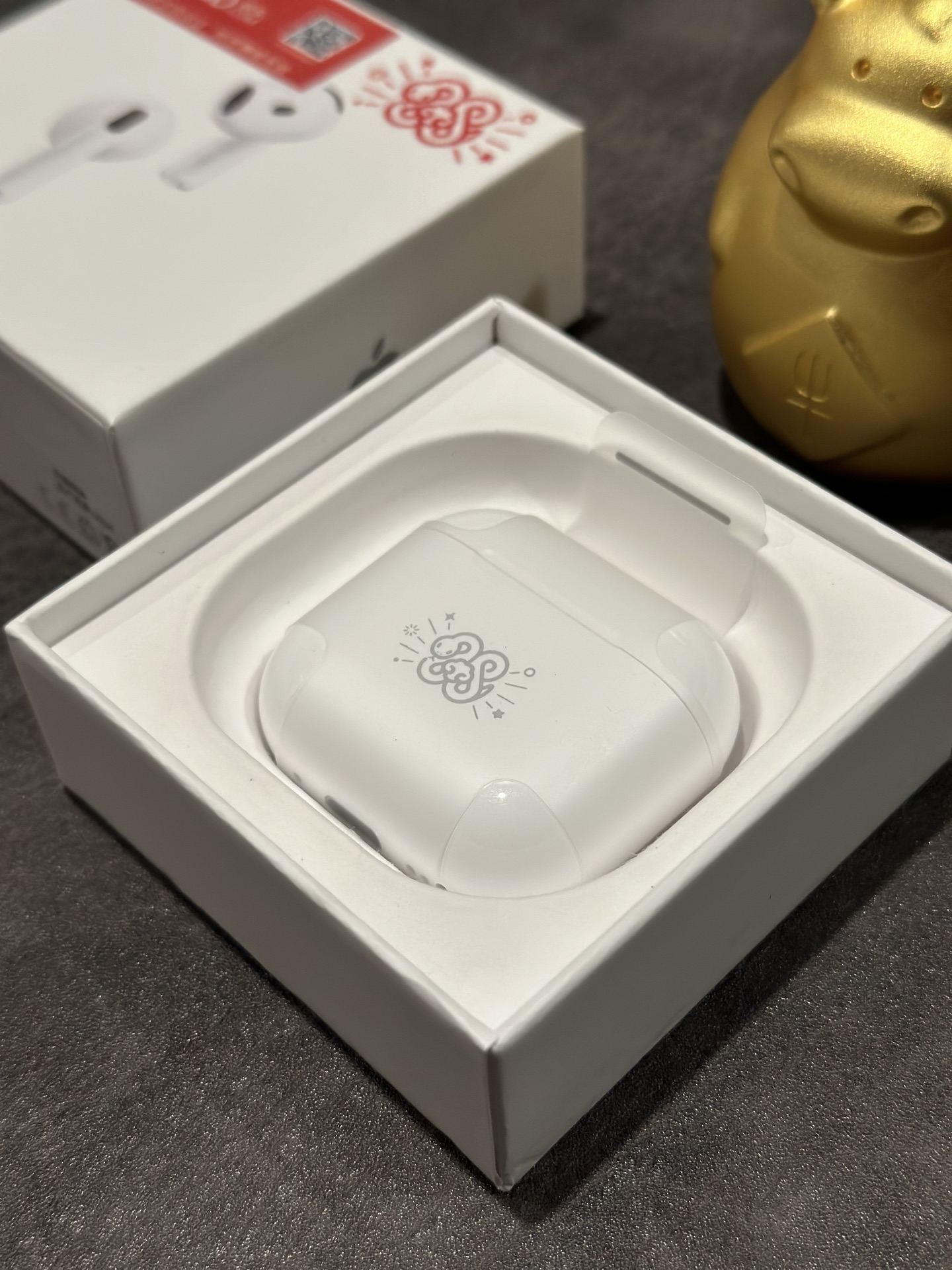 Apple AirPods 4 ANC Year of the Snake Commemorative Edition Earphones view 5