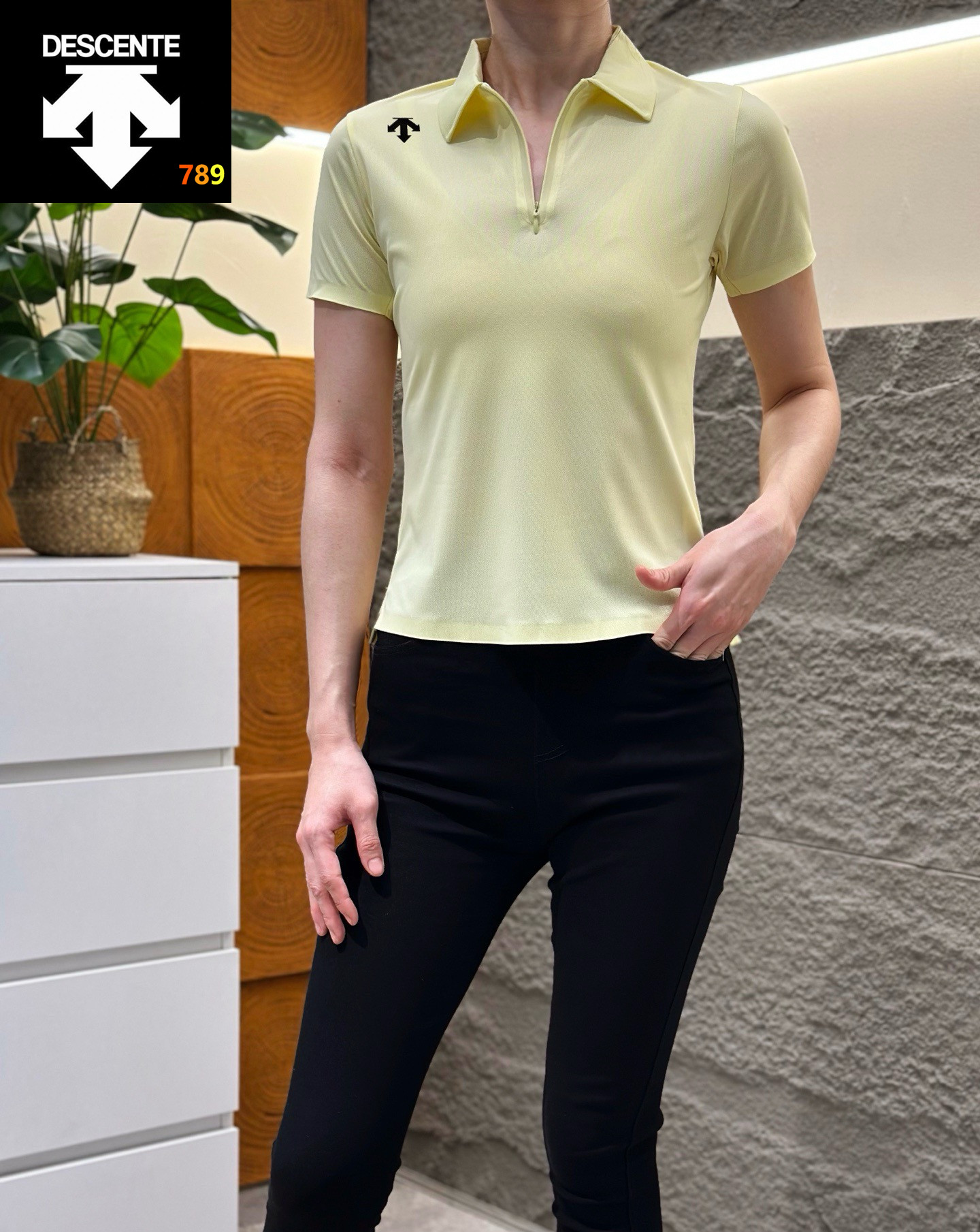 Descente Women's Summer Polo Shirt view 5