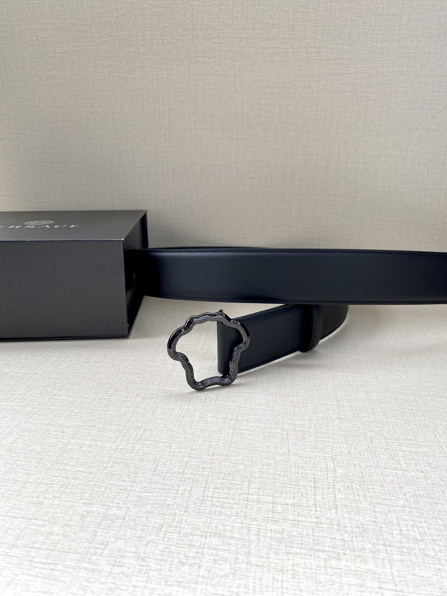 Versace Palazzo Medusa Belt 4.0cm view 4