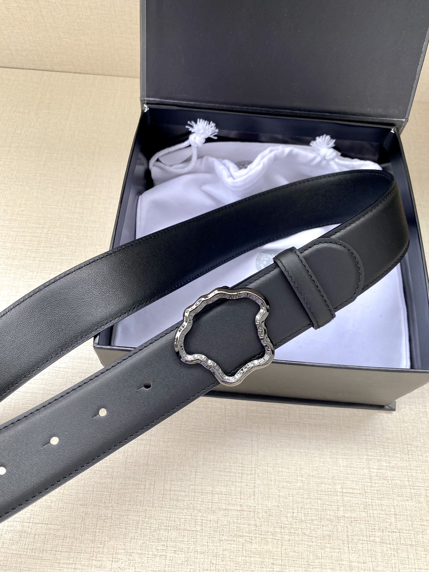 Versace Palazzo Medusa Belt 4.0cm view 6