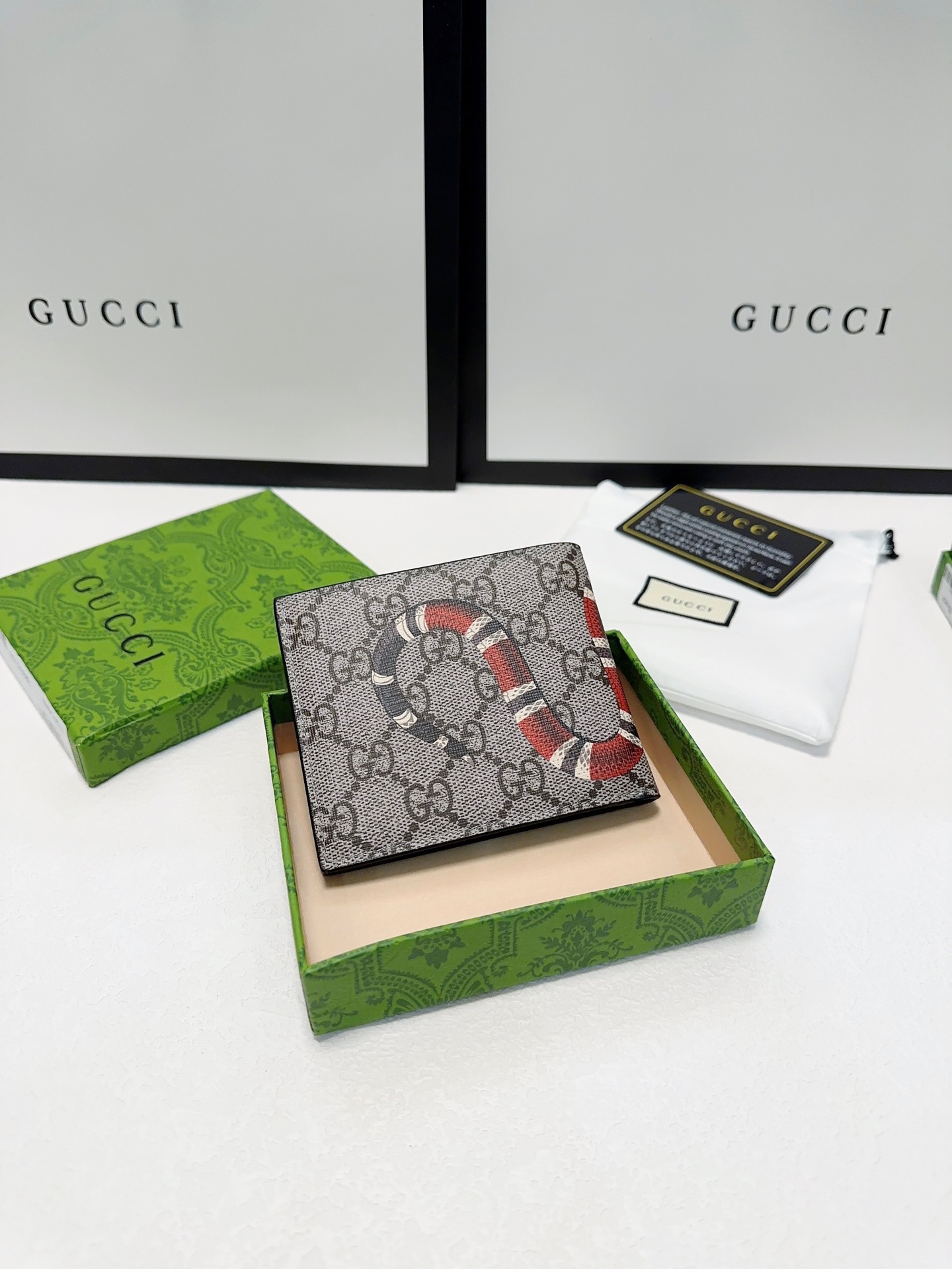 Gucci GG Screen-Print Bifold Wallet view 3