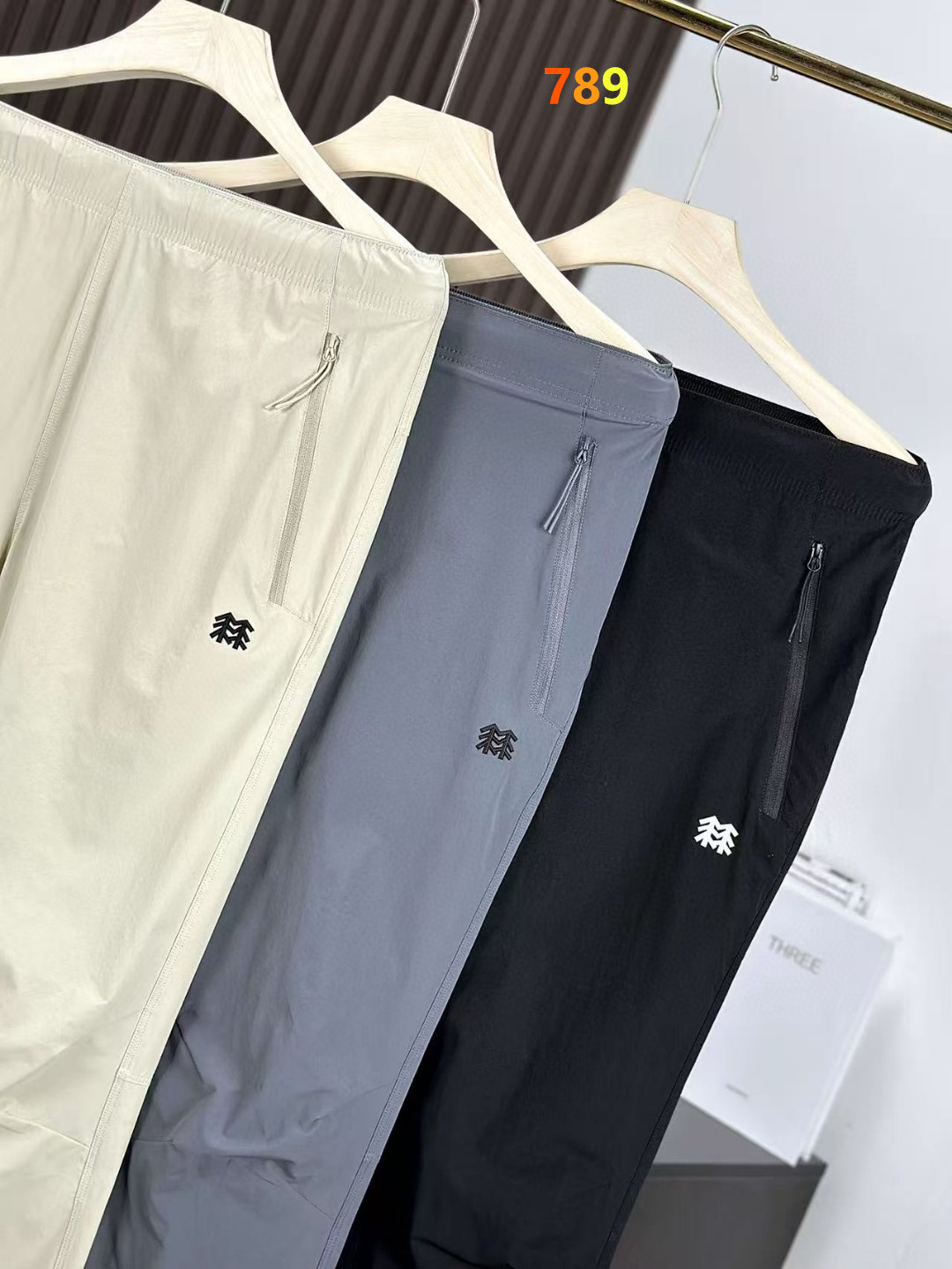 Kolon Sport Cool-Touch Quick-Dry Hiking Pants view 3