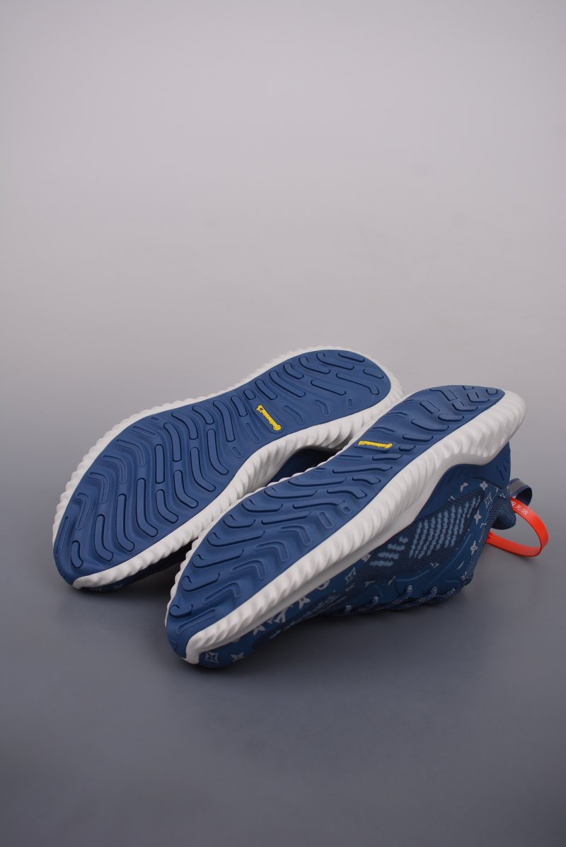 Adidas AlphaBounce Beyond 'LV' view