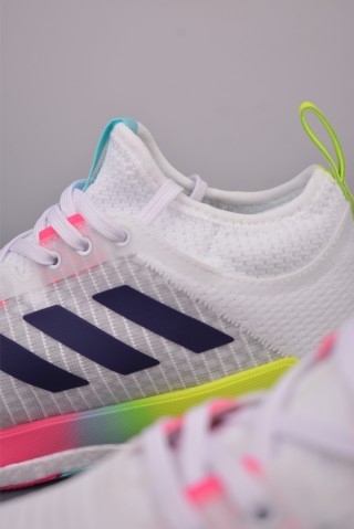 Adidas Crazyflight Mid view 17