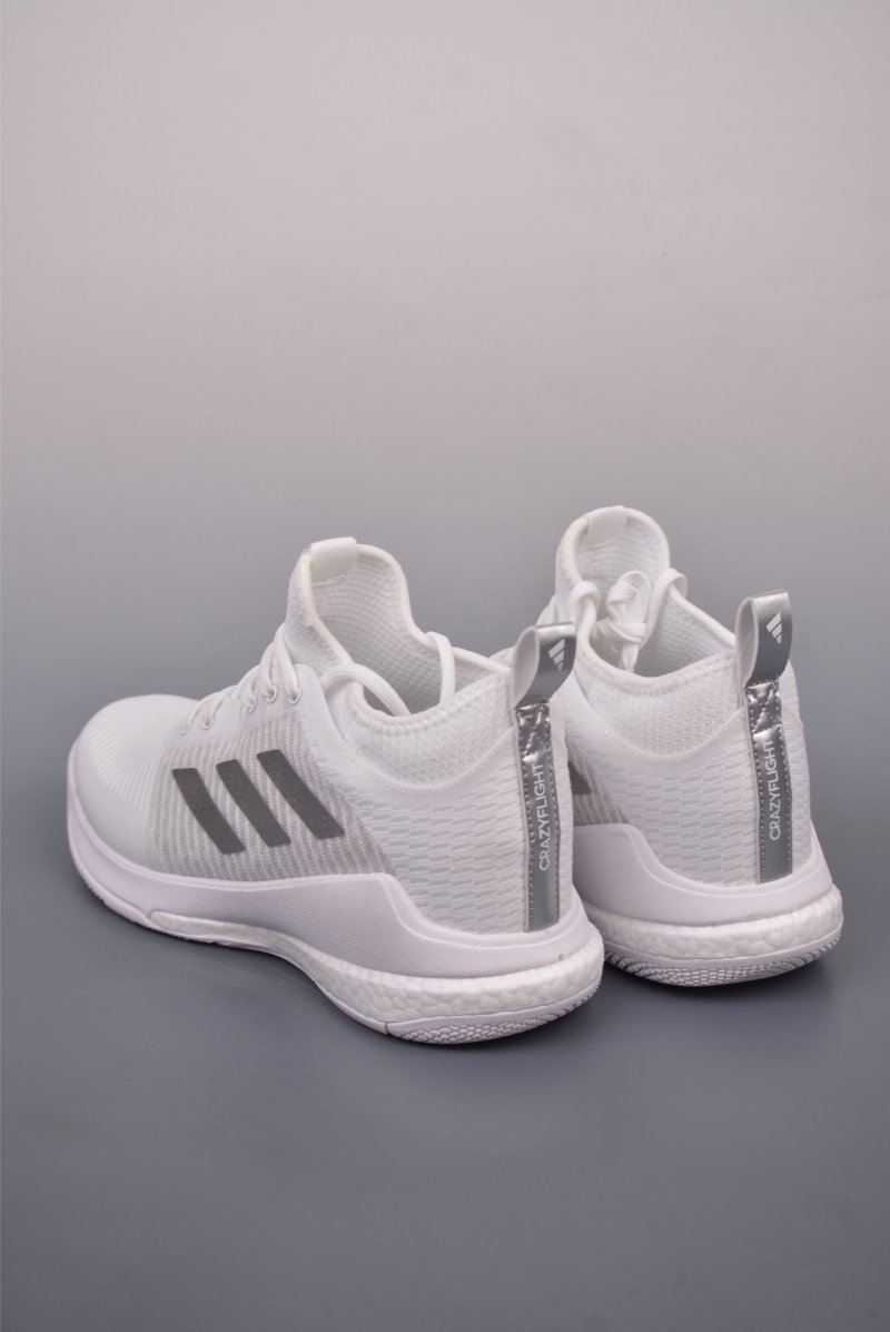 Adidas Crazyflight Mid view