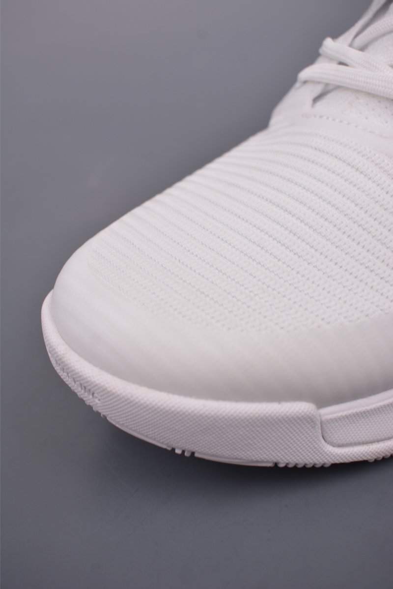 Adidas Crazyflight Mid view