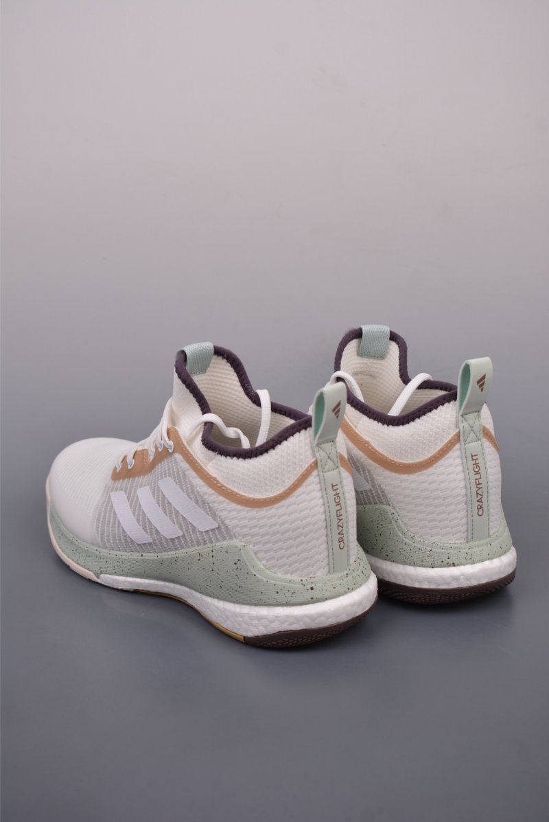 Adidas Crazyflight Mid view