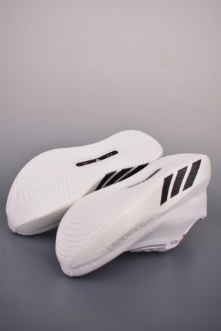 Adidas Hyper Boost Edge view 3