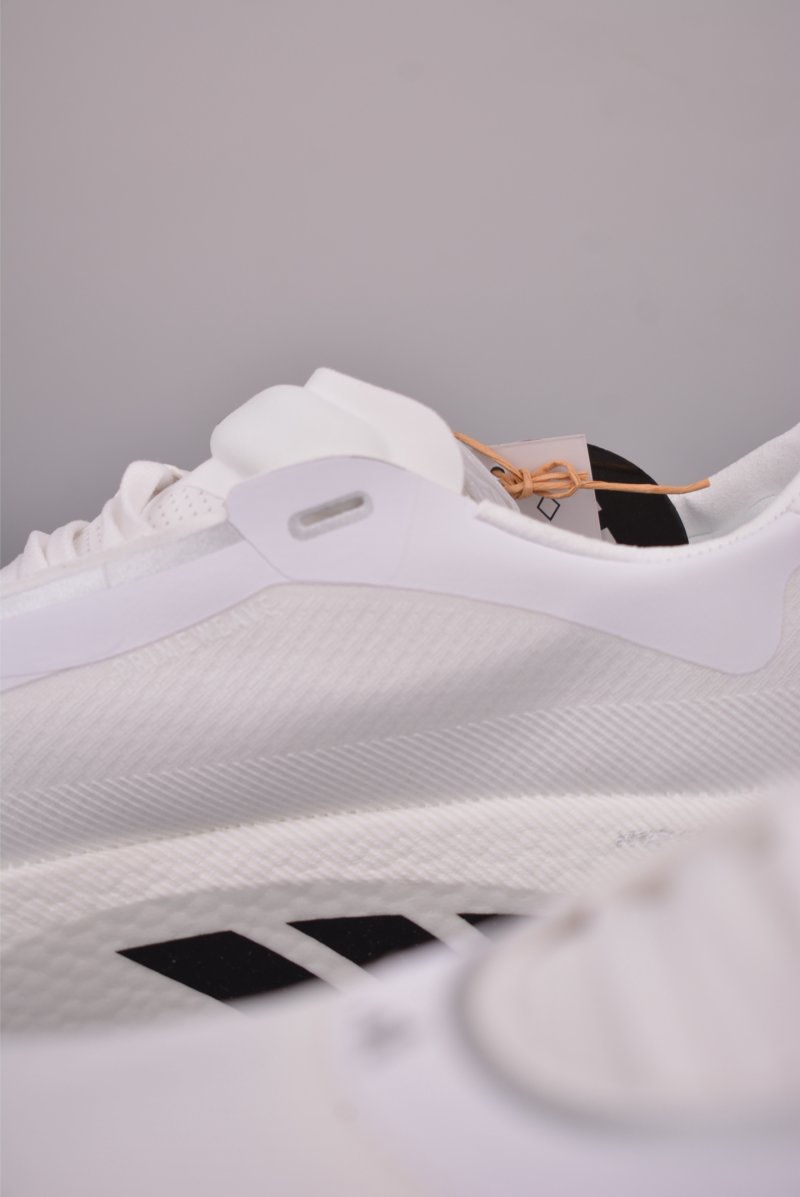 Adidas Hyper Boost Edge view