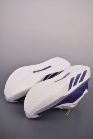 Adidas Hyper Boost Edge view 3
