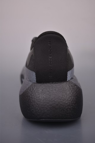 Adidas Hyper Boost Edge view 4