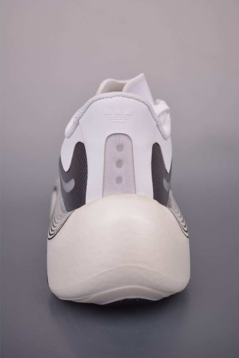 Adidas Hyper Boost Edge view