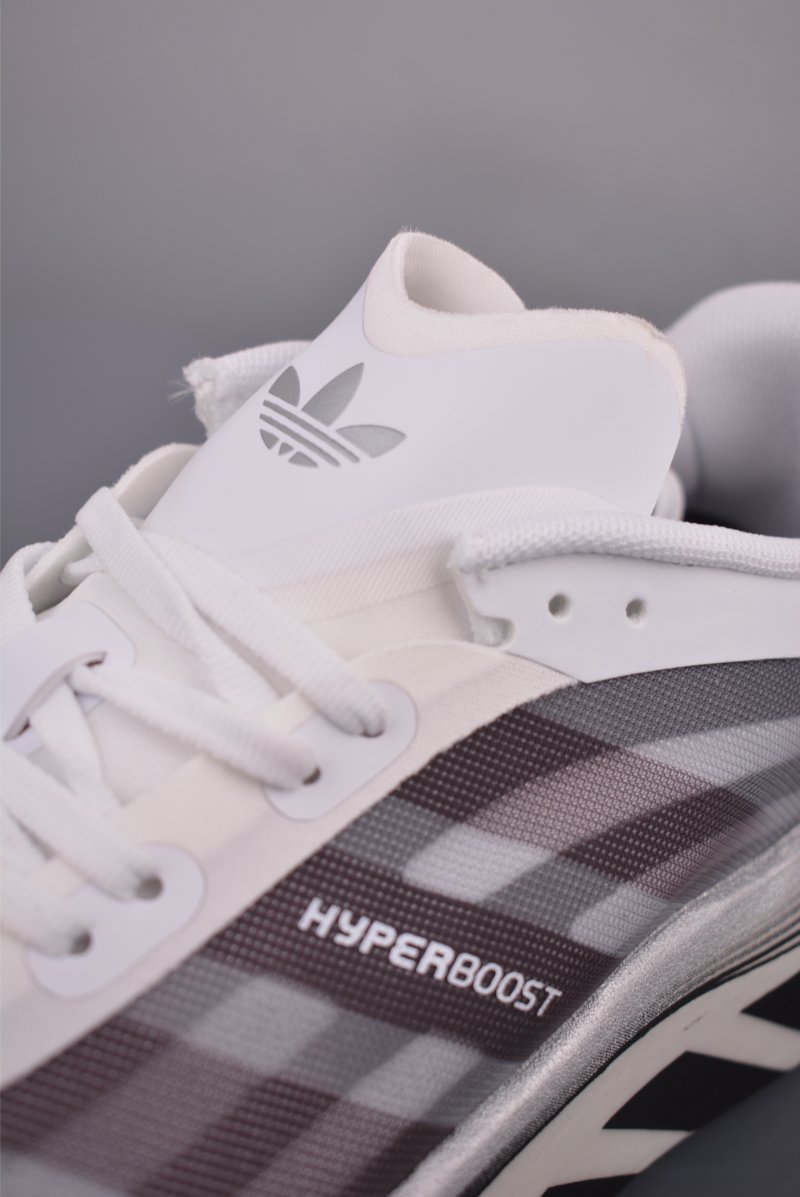 Adidas Hyper Boost Edge view