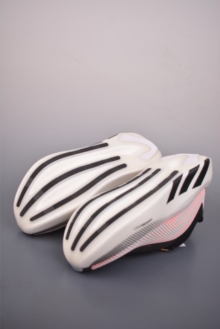 Adidas Hyper Boost Edge view 3
