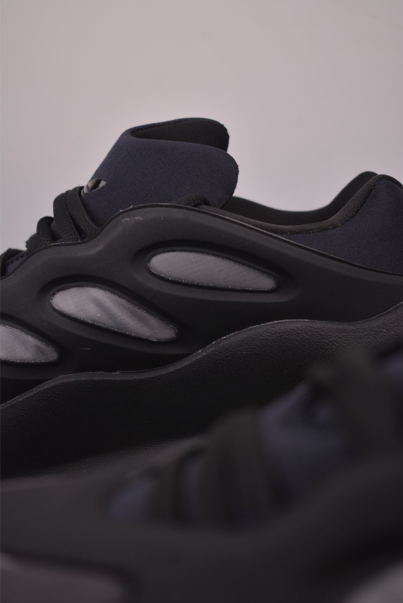 Adidas Hyper Boost view