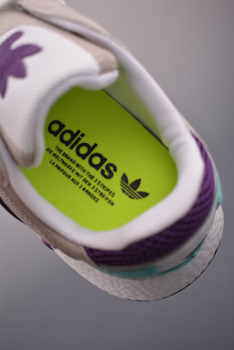 Adidas Originals Trescrun BR Boost view