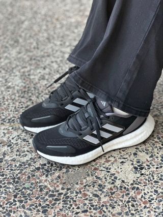Adidas PureBOOST 22 view 6