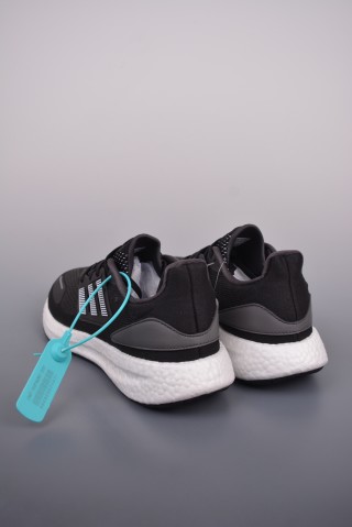 Adidas PureBOOST 22 view 2