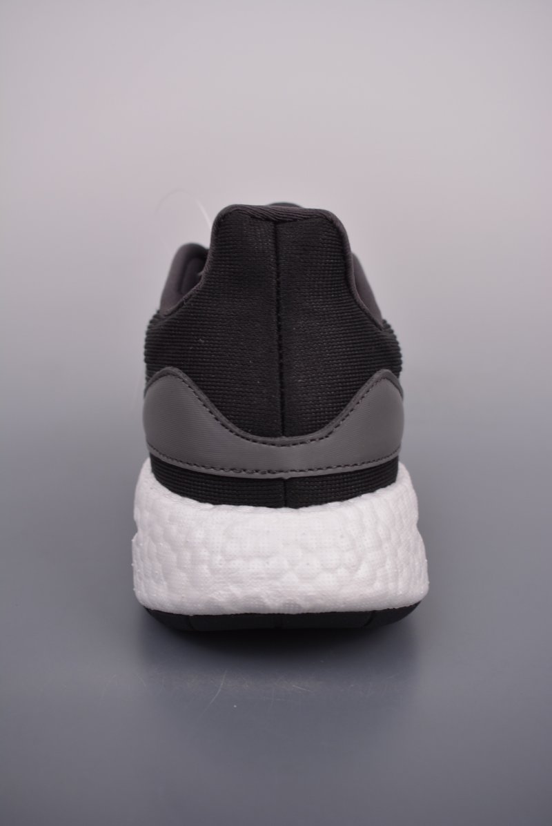 Adidas PureBOOST 22 view