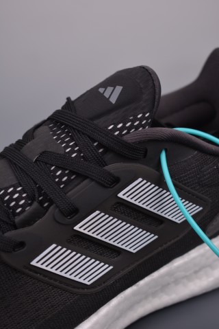 Adidas PureBOOST 22 view 7