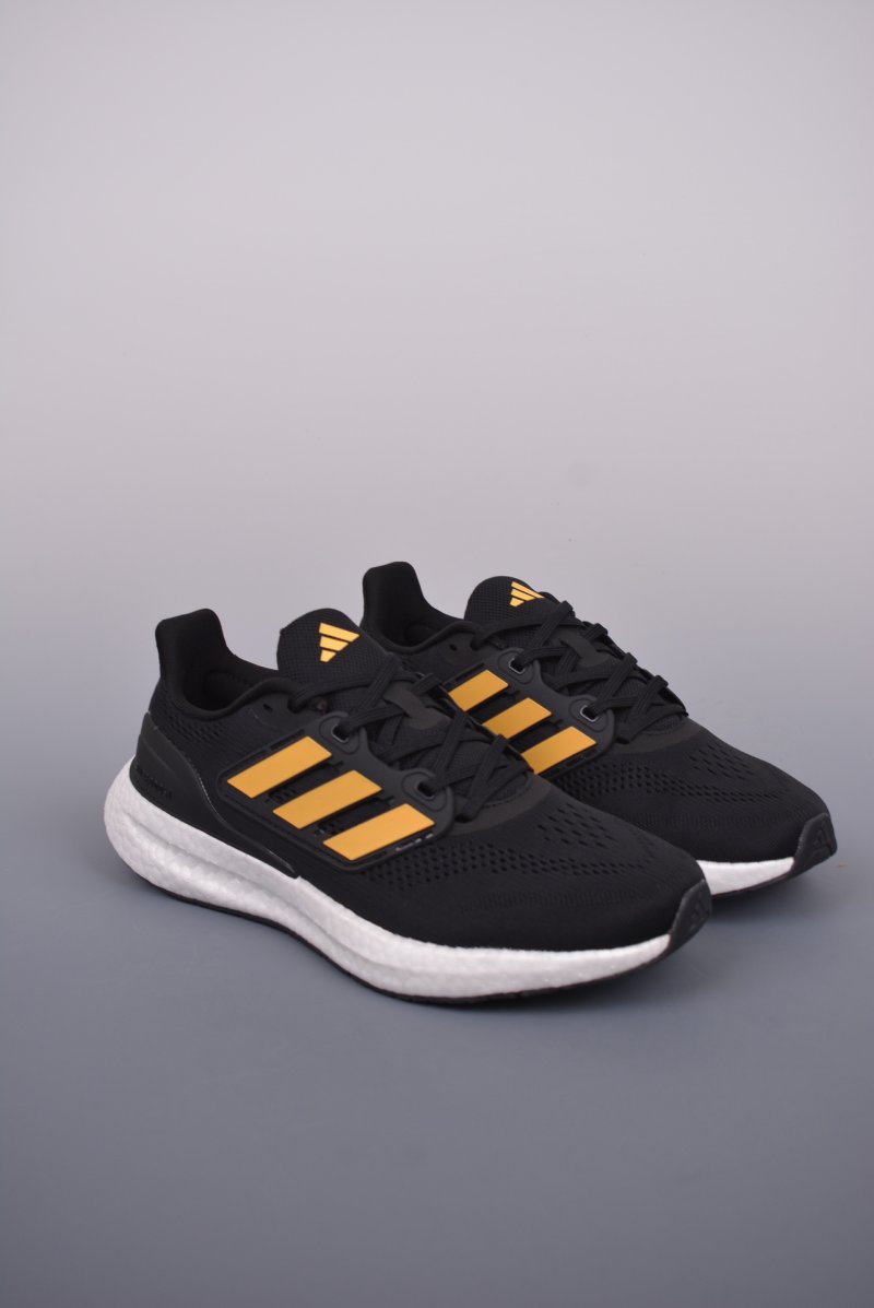 Adidas PureBOOST 22