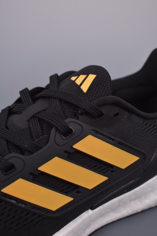 Adidas PureBOOST 22 view 7