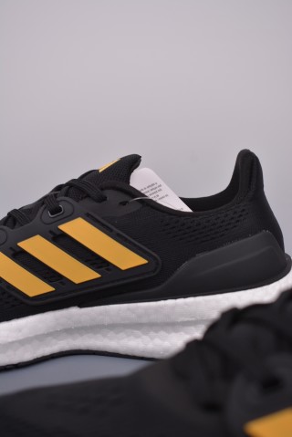 Adidas PureBOOST 22 view 8