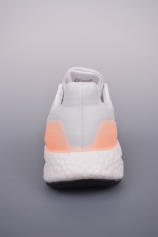 Adidas PureBOOST 22 view 4