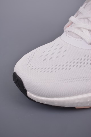 Adidas PureBOOST 22 view 6