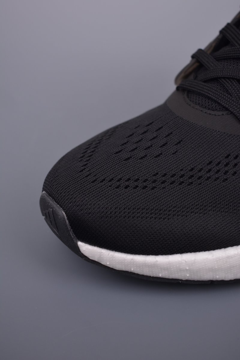 Adidas PureBOOST 22 view