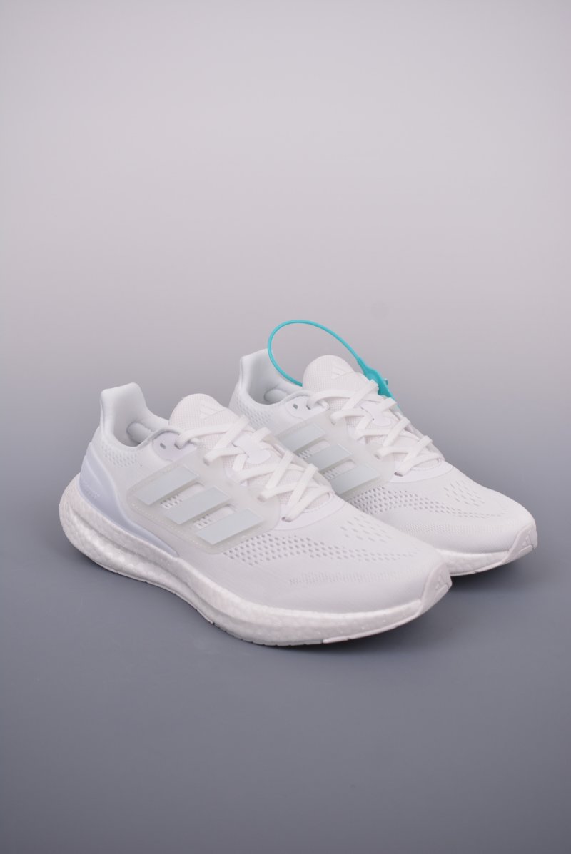 Adidas PureBOOST 22