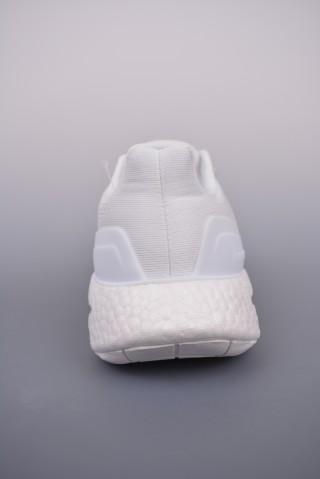 Adidas PureBOOST 22 view 4
