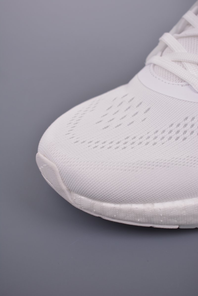 Adidas PureBOOST 22 view