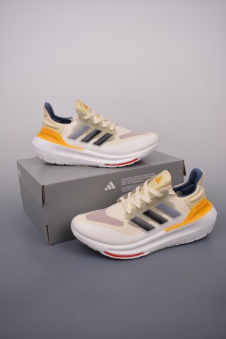 Adidas PureBOOST 23 W view 5