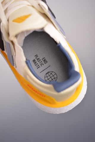 Adidas PureBOOST 23 W view 9