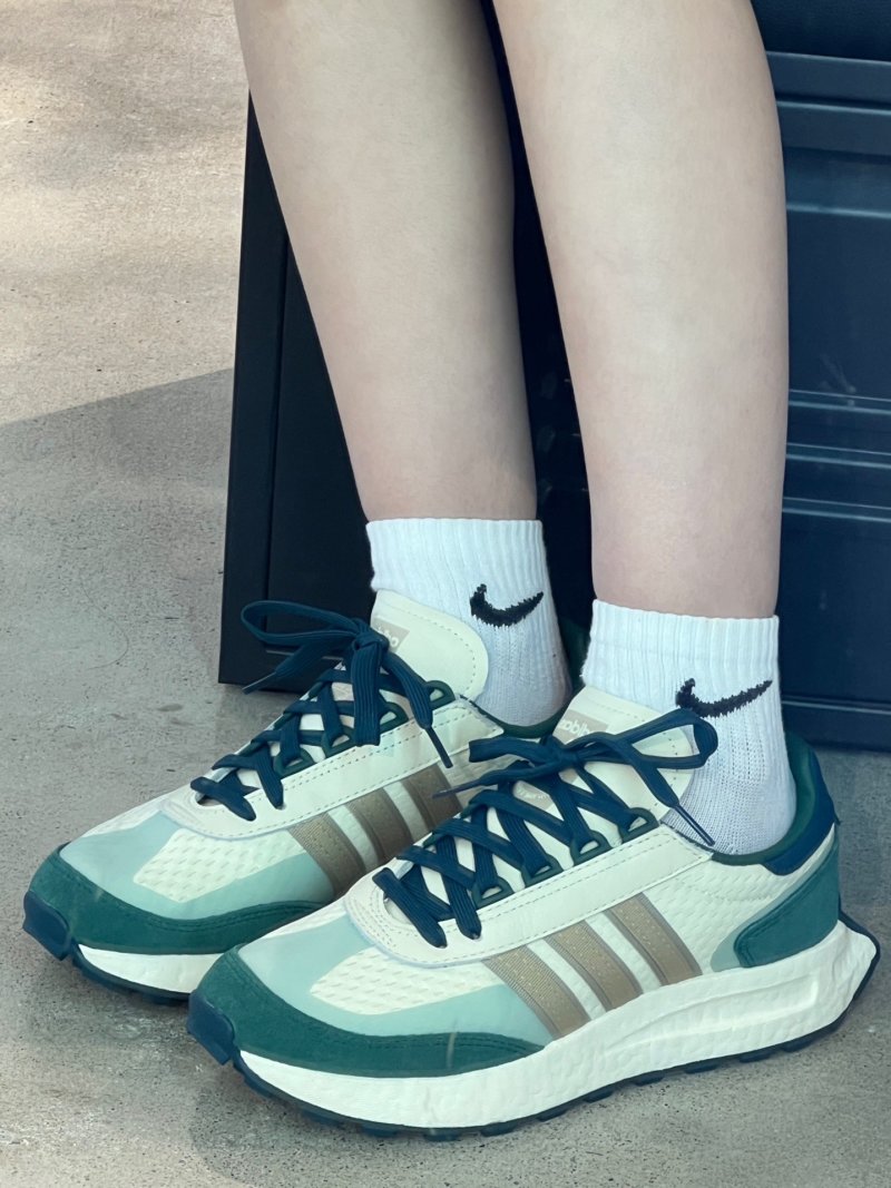 Adidas Racing E5 Boost Prototype view